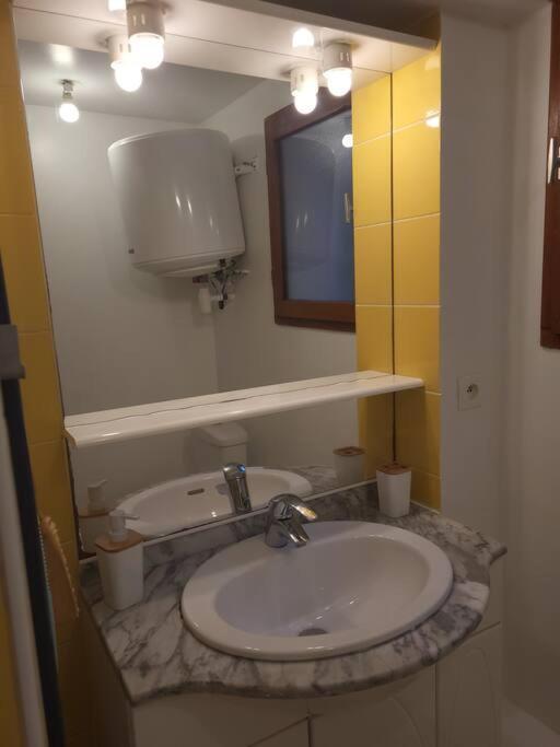 Appartement Paris Disneyland, Parking Gratuit, Rer A Noisy-le-Grand Buitenkant foto